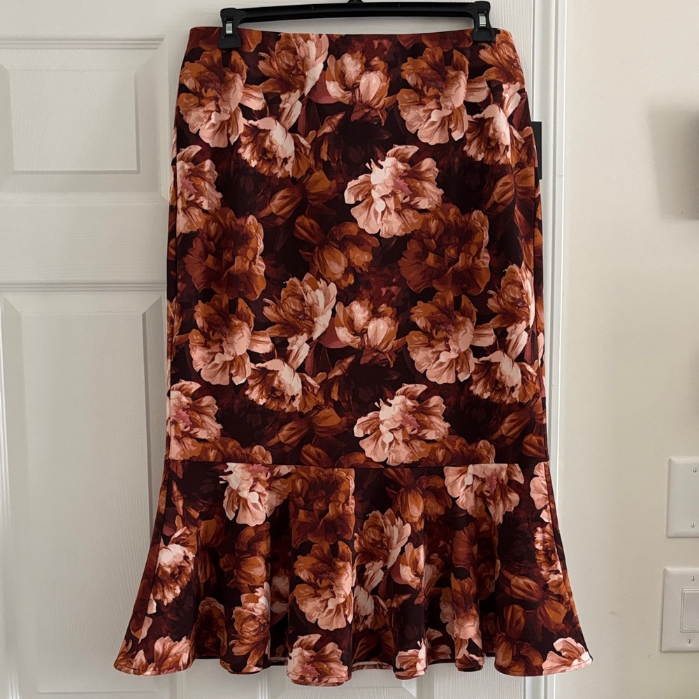 Floral Ruffle Hem Skirt - Brown and Pink